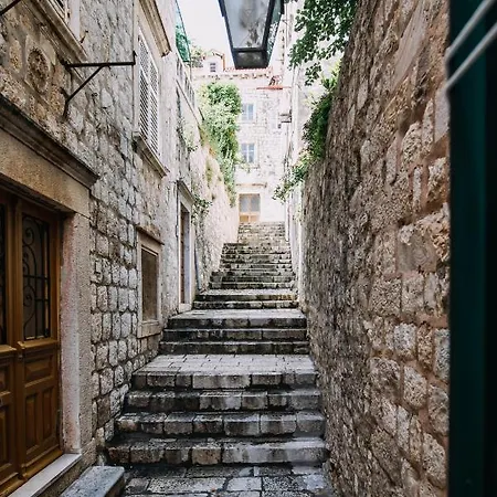 Art Deco By Duhomes Ντουμπρόβνικ