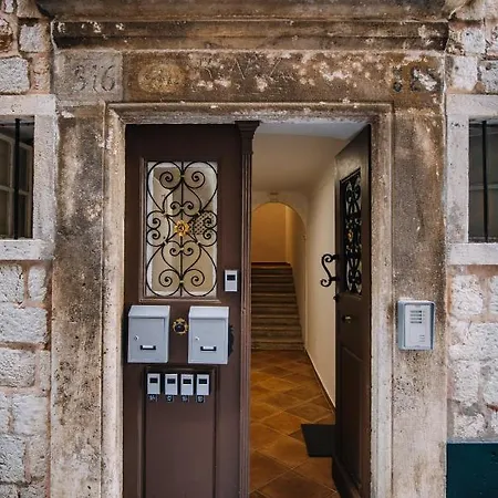 Art Deco By Duhomes * Ντουμπρόβνικ