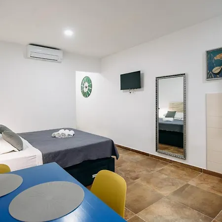 Art Deco By Duhomes *