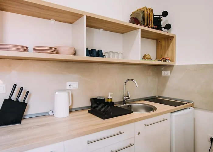 Appartement Art Deco By Duhomes