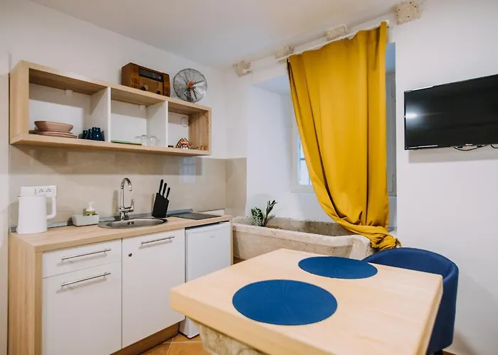 Art Deco By Duhomes Appartement