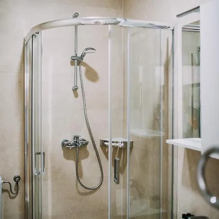 Art Deco By Duhomes Apartman *