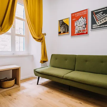 Art Deco By Duhomes Apartman